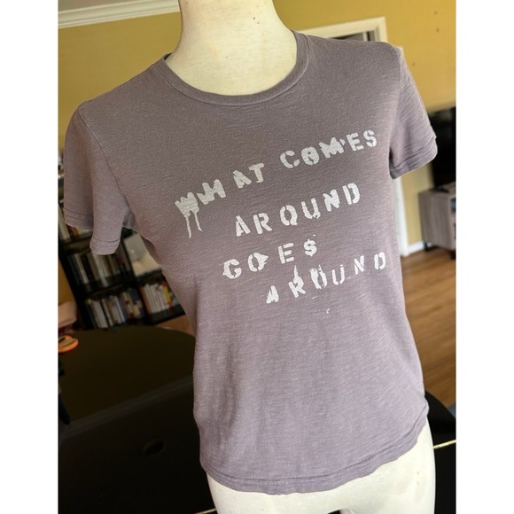 RARE Vtg What Comes Around Goes Around Karma Shrunken Graphic Tee 90s Y2K Celeb - Picture 4 of 12